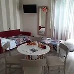 Poggio بيت ضيافة 3*