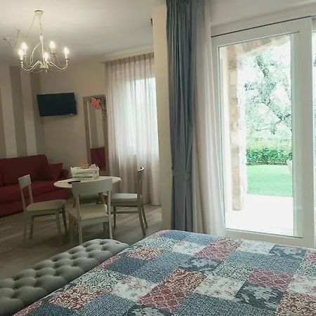 Poggio بيت ضيافة