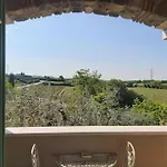 Poggio 招待所 3*