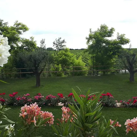 Poggio 3* باردولينو